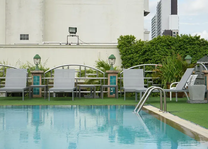 Royal Suite Hotel Bangkok